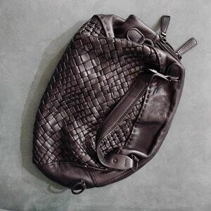 to repair leather bag Italy made